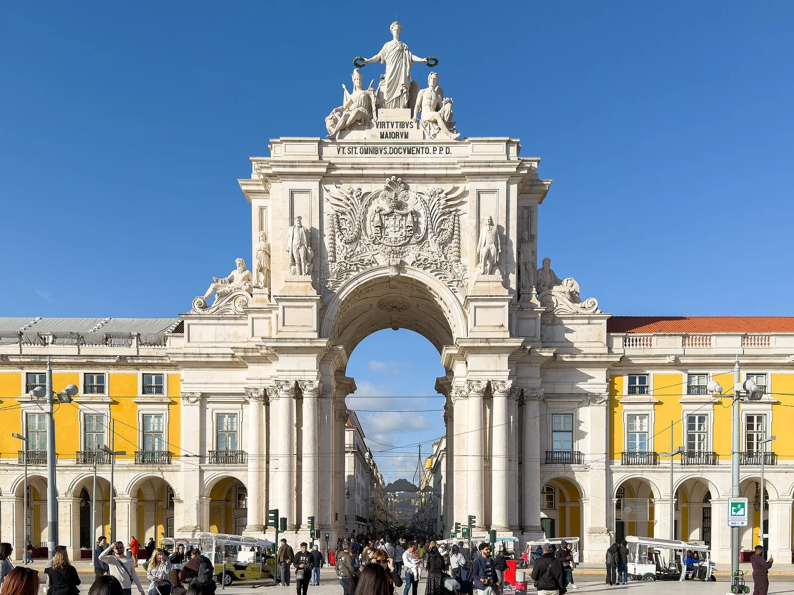 Rua Augusta Arch viewed from Praça do Comércio in Lisbon