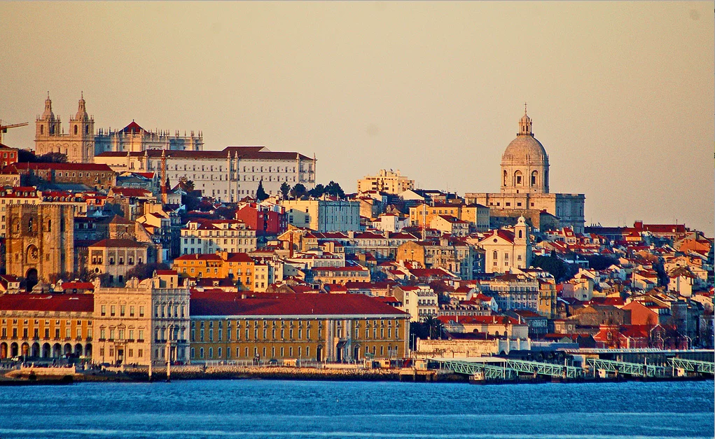 Lisbon’s waterfront and hillside buildings beside the Tagus